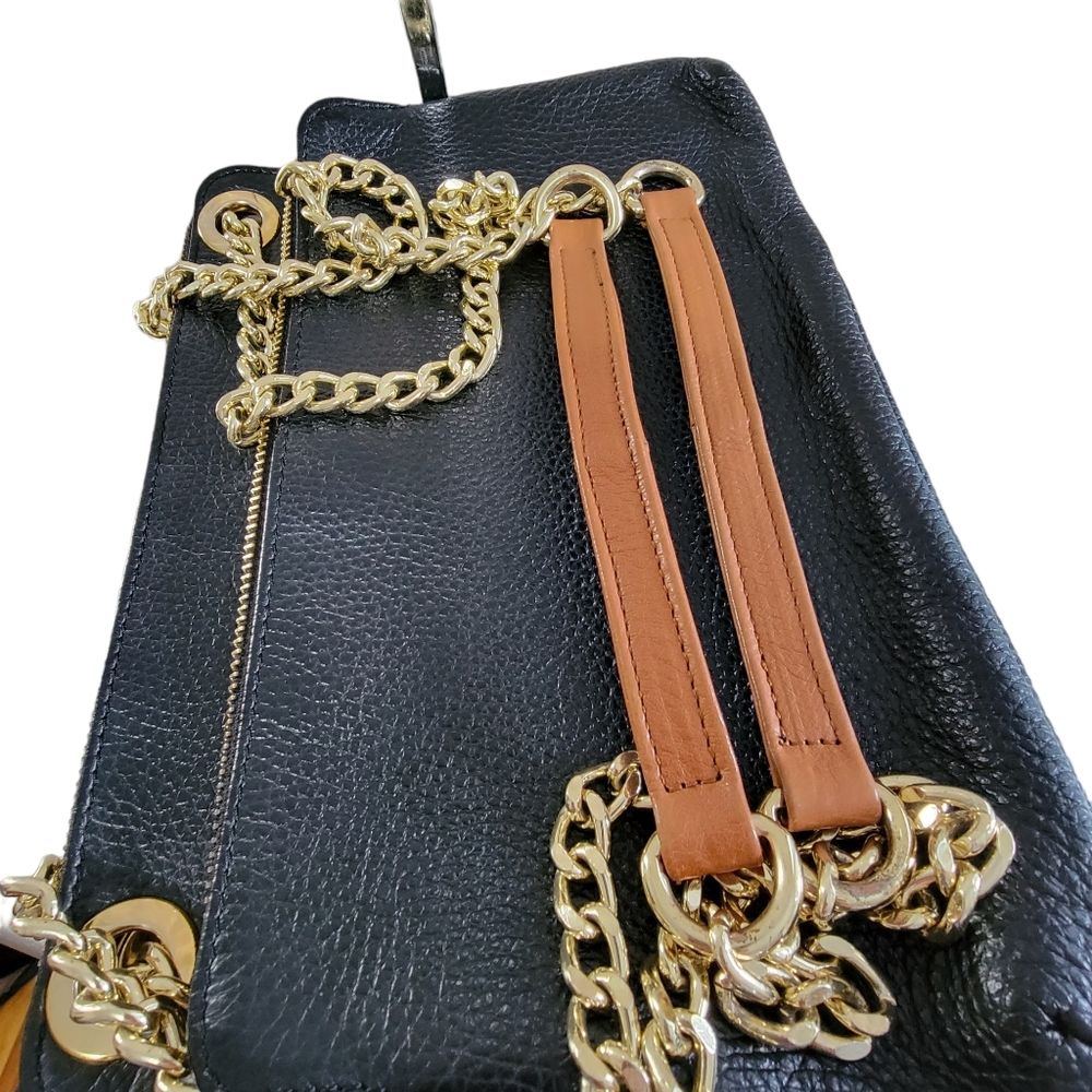VINTAGE VALENTINA  Black Leather Shoulder/Crossbody Bag with Chain Handle - Picture 6 of 14